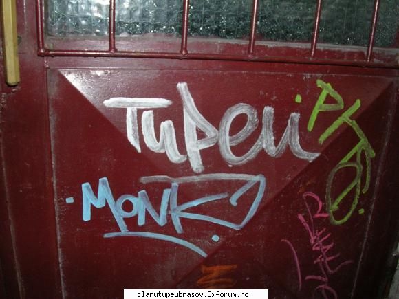 the bigest tupeu crew - tagging, writing... [graffiti]
